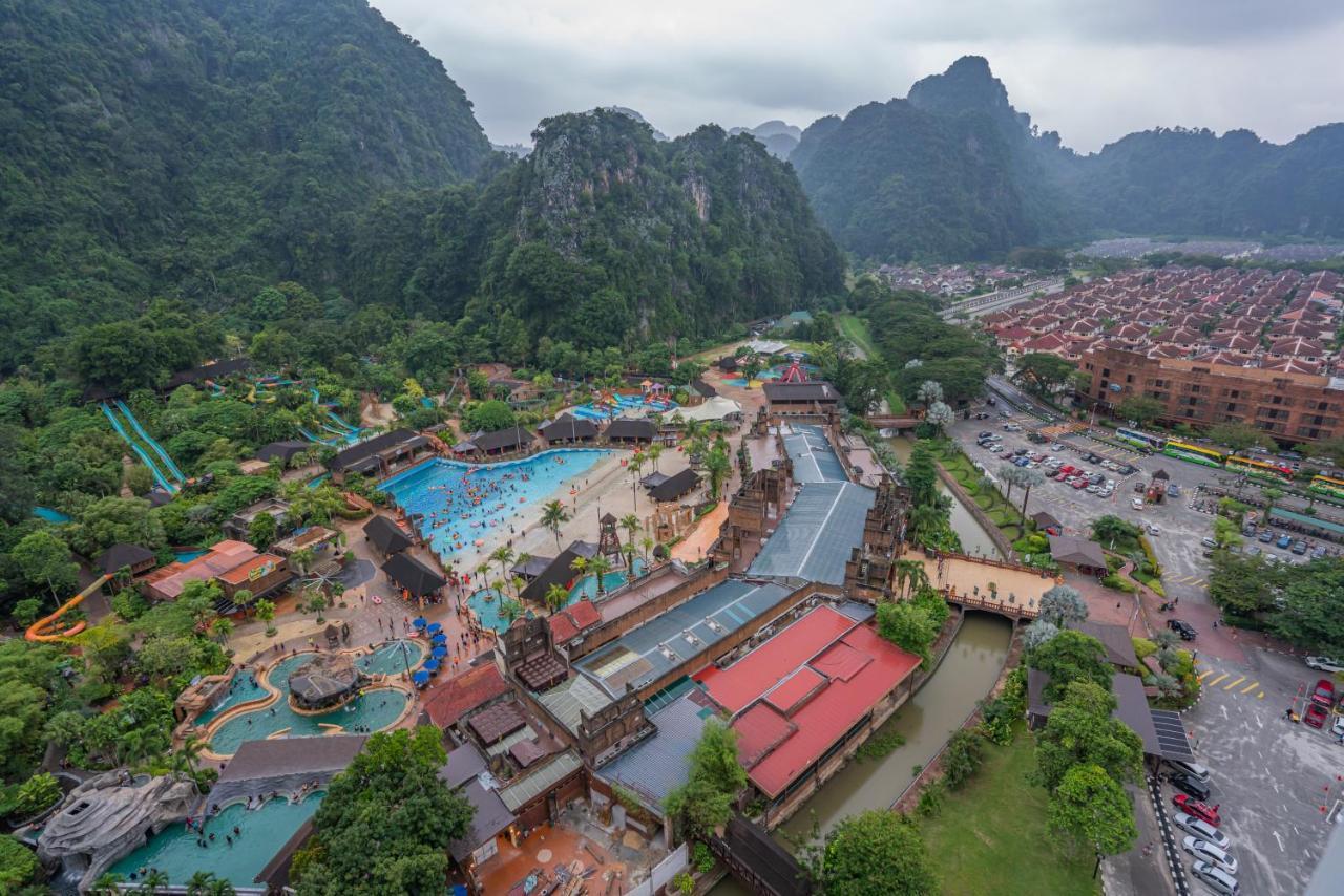 Tambun Lost World Sunway Onsen Luna 2r2b 8paxs Pangsapuri *