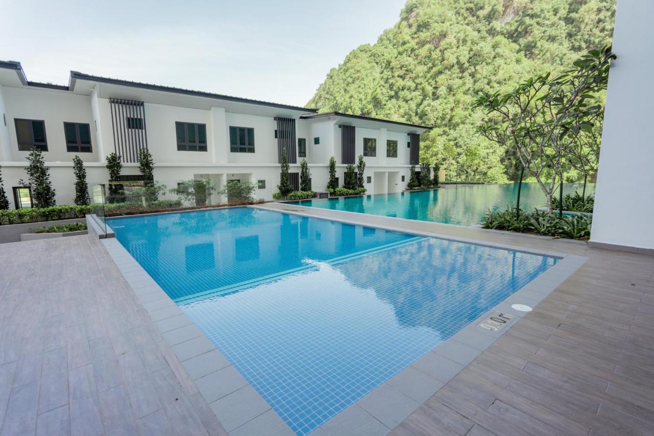 Pangsapuri Tambun Lost World Sunway Onsen Luna 2r2b 8paxs